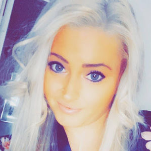 Meet your Posher, Anjoli